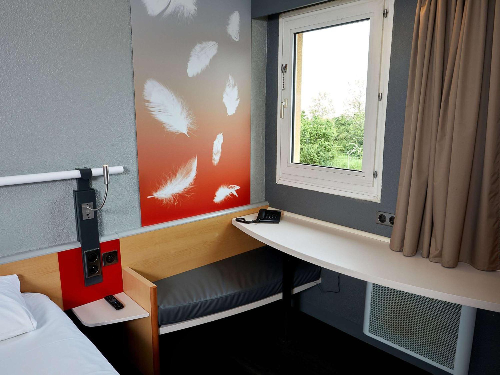 Ibis Auxerre Sud Hotel Venoy Ngoại thất bức ảnh